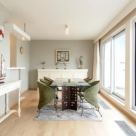 Spacious With Terrace *